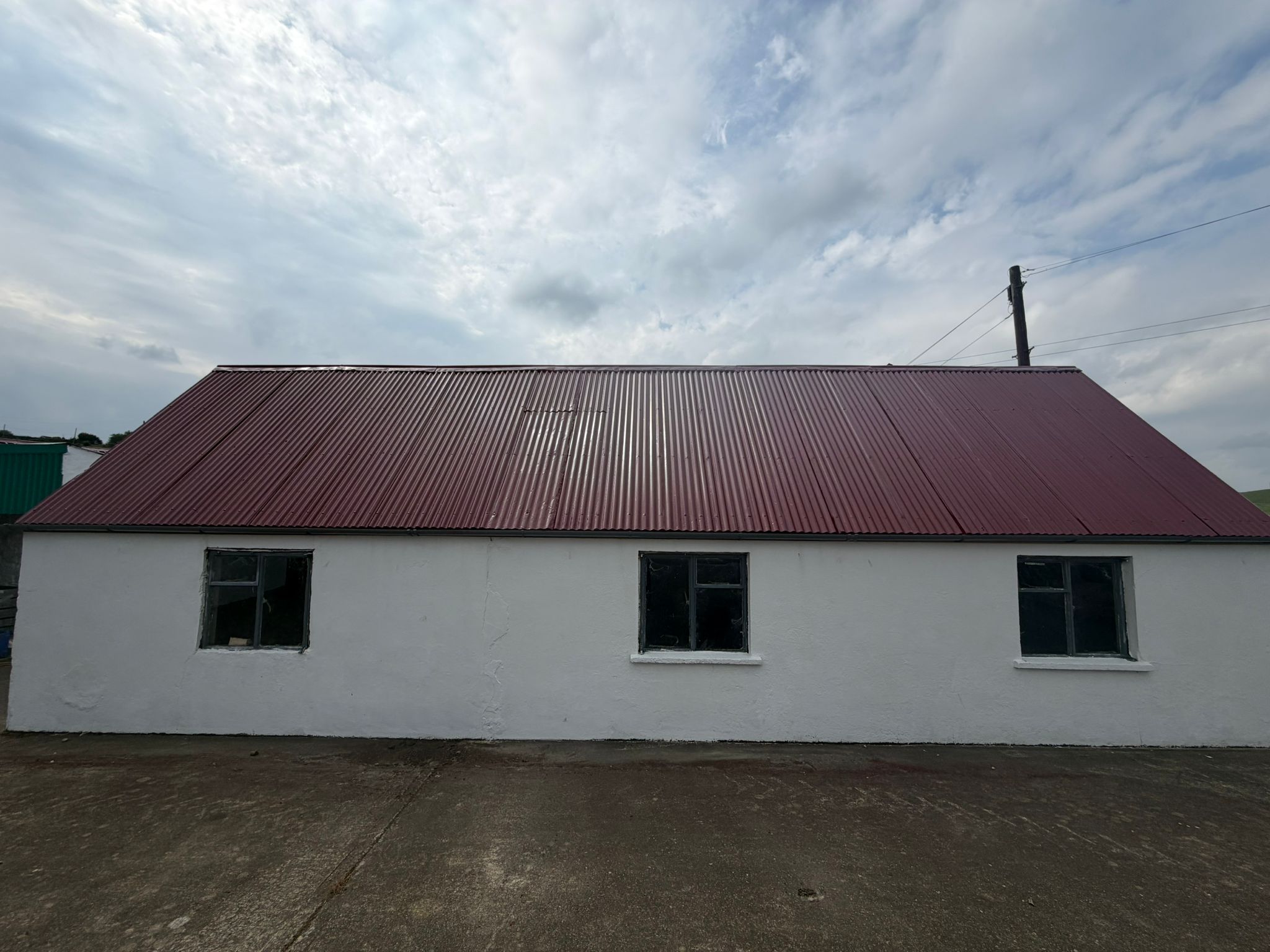 Outbuilding Re-Roof — Before